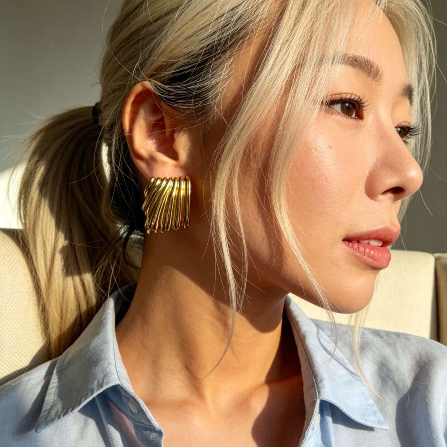 Textured Wave Stud Earrings