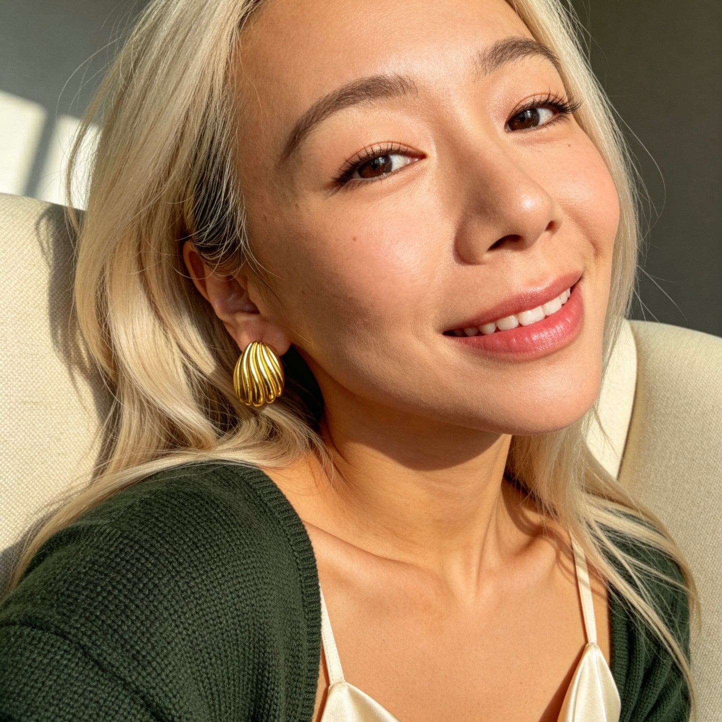 Ribbed Shell Stud Earrings