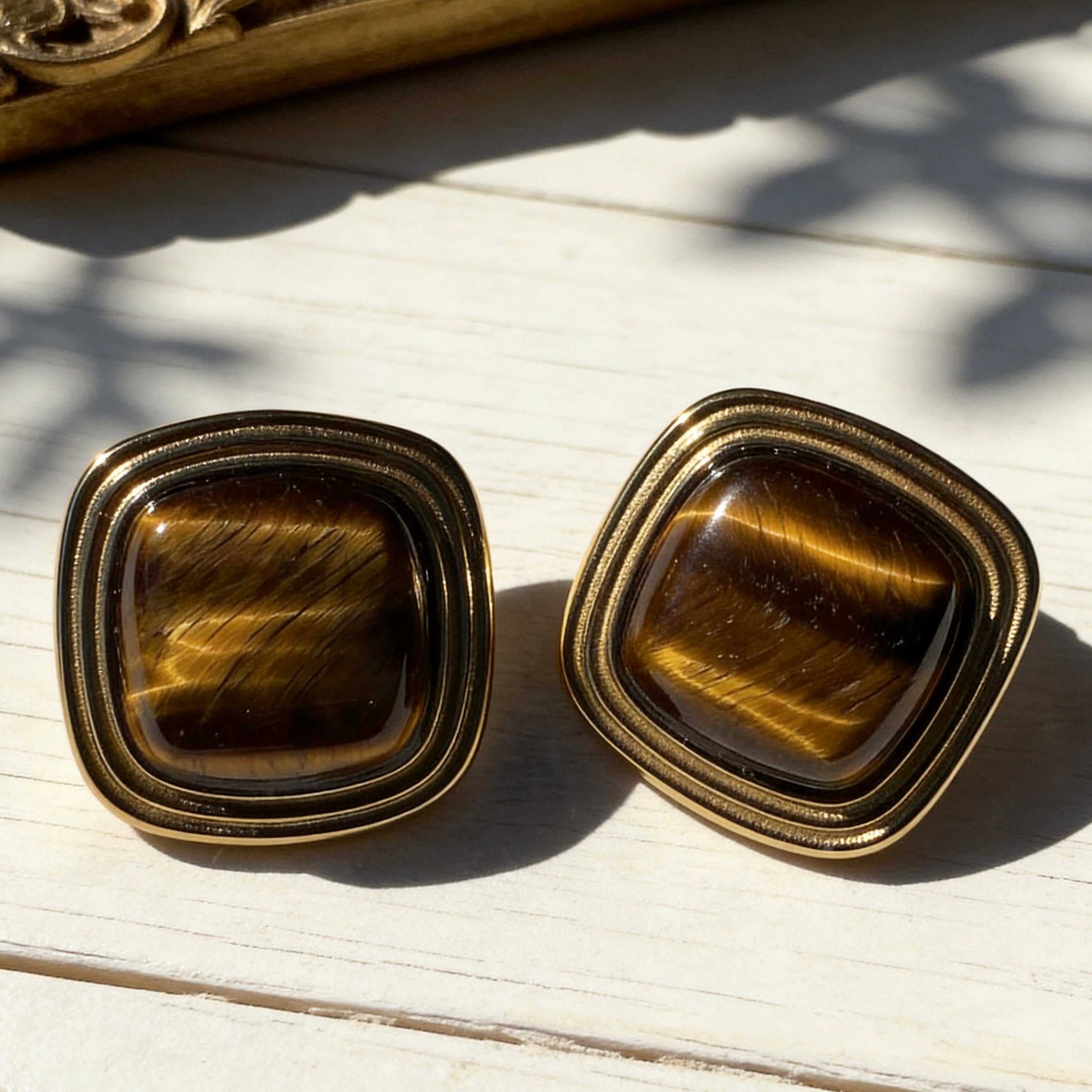 Tiger Eye Statement Series