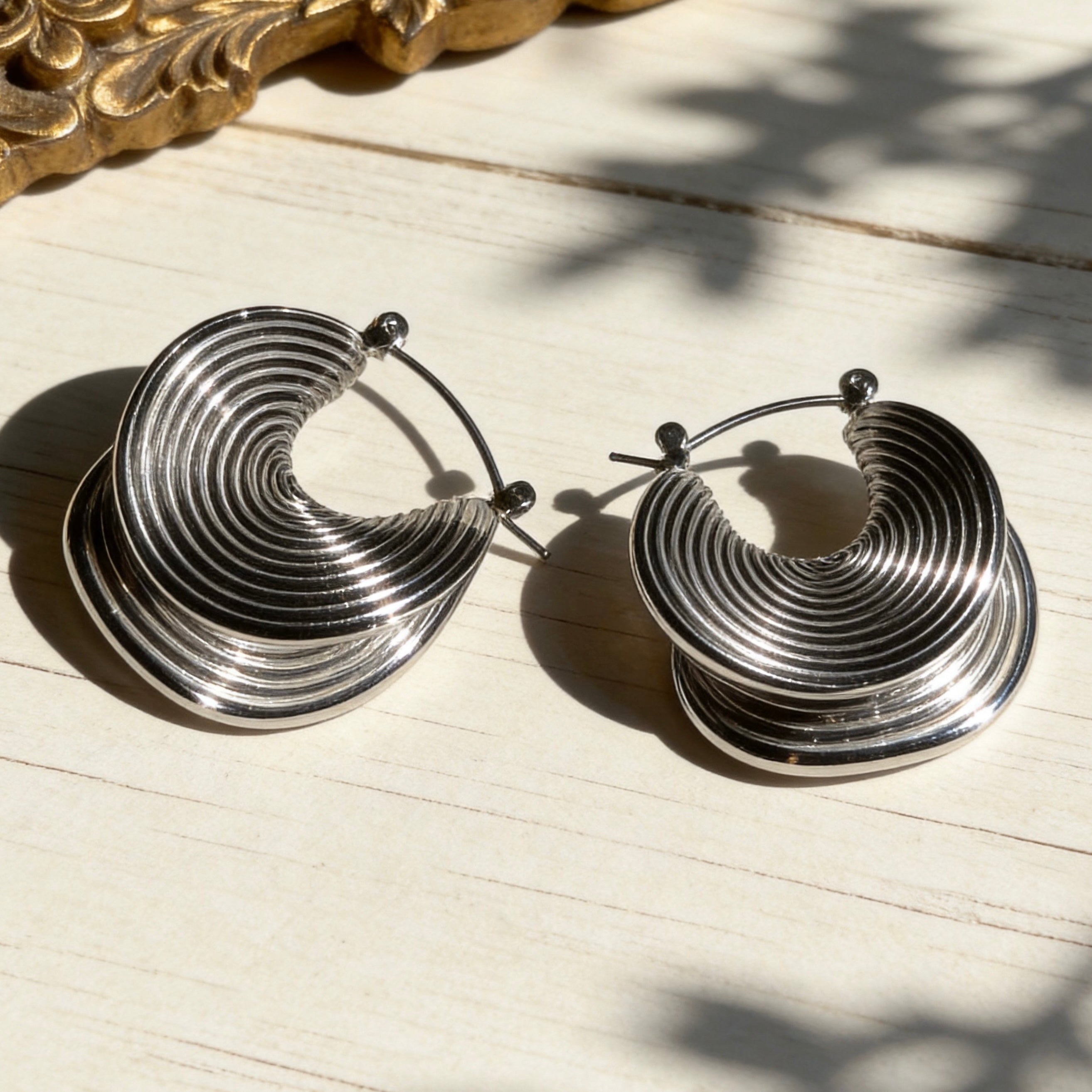 Spiral Hoop Statement Series