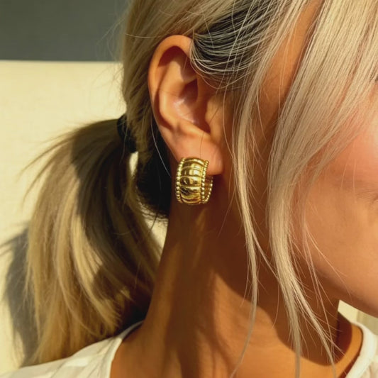 Chunky Ribbed Hoop Earrings